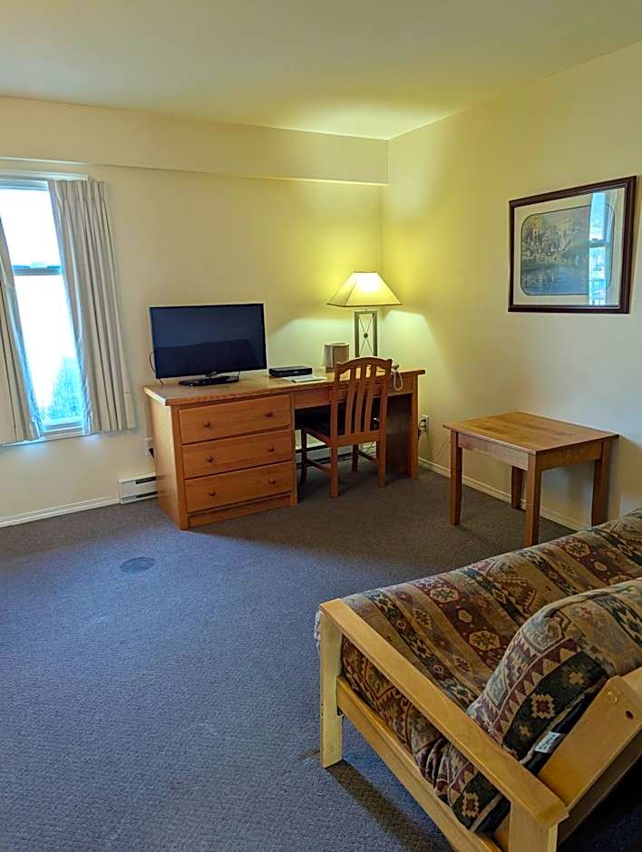 Summerland Motel