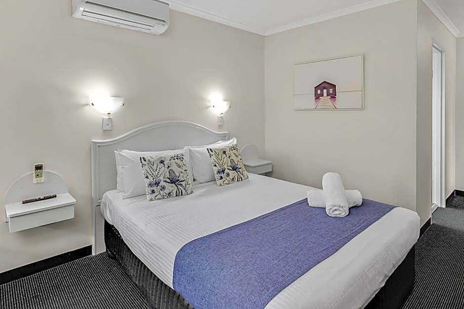 Sapphire Waters Motor Inn