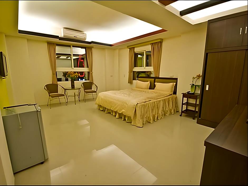 Yue Jing Commercial Hotel