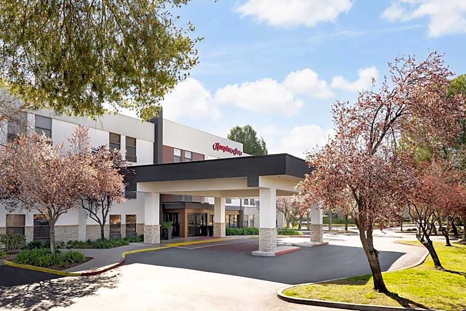 Photo 1 of 26 of Hampton Inn Sacramento/Rancho Cordova