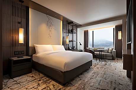 Higashiyama Niseko Village a Ritz-Carlton Reserve