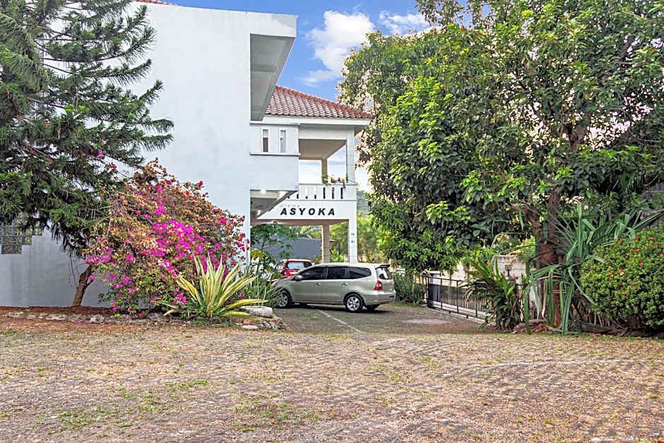 Capital O 93279 Asyoka Penginapan Pasutri