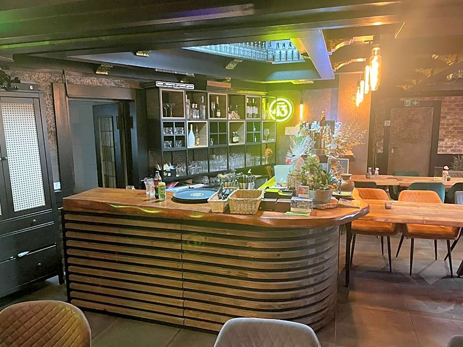 Jakz Hotel