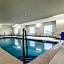 Cobblestone Hotel & Suites - Newport