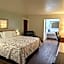 GuestHouse Inn & Suites St. Anthony Henry Fork's Inn