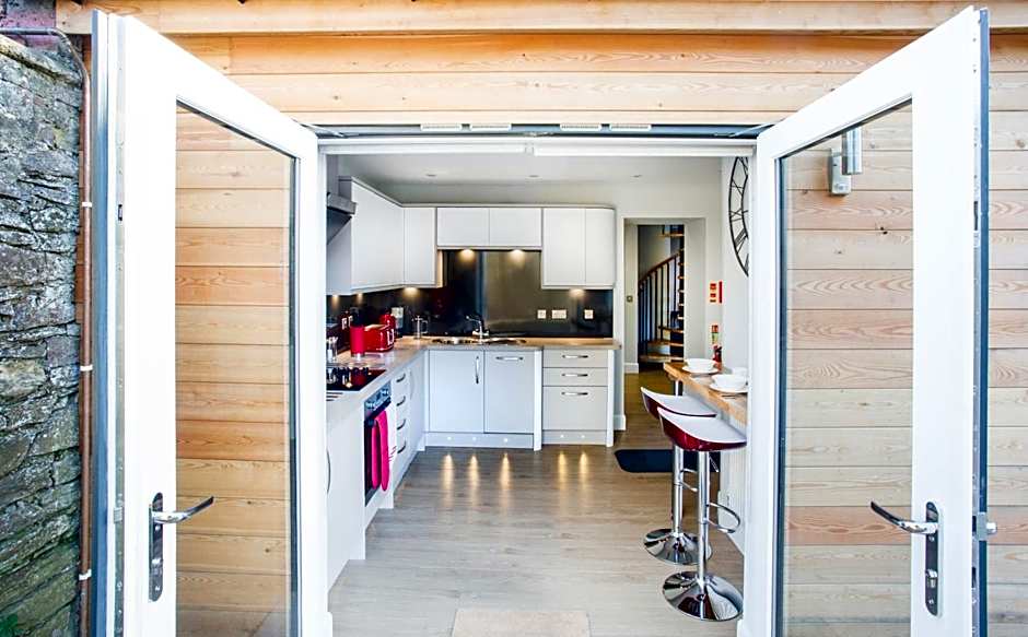 The Glenmoriston Townhouse Hotel