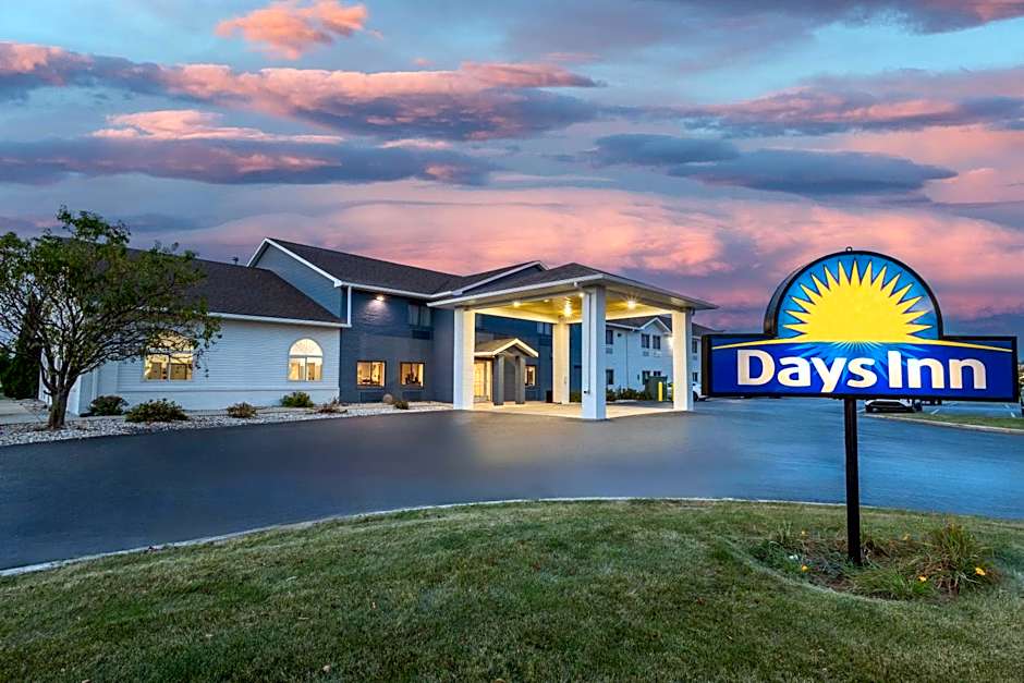 Days Inn by Wyndham Racine/Sturtevant