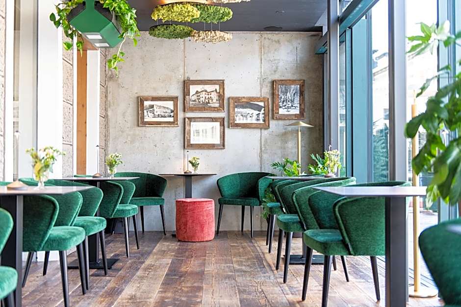 Adler Suite & Stube