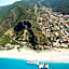 Magic Tulip Beach Hotel
