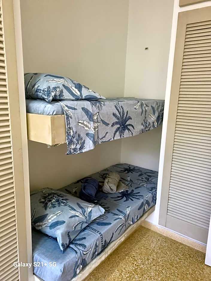 Bela's Suítes- 60 m da praia de Barequeçaba