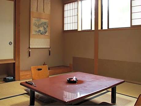 Economy Triple Japanese-style room <Shirakaba>