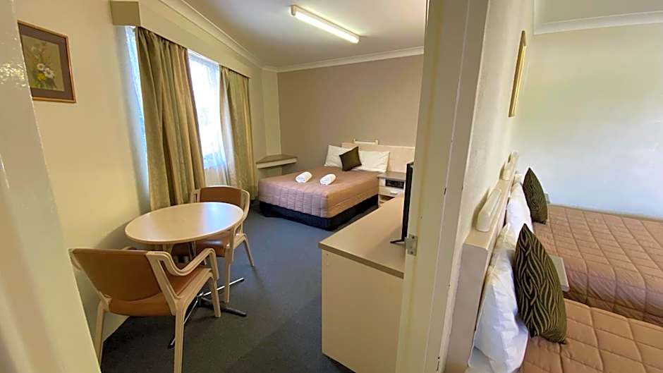 Sapphire City Motor Inn