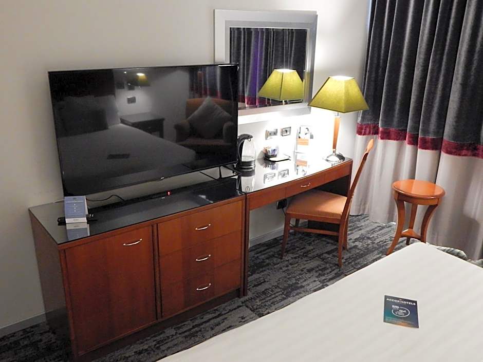 Mercure Leonardo da Vinci Airport