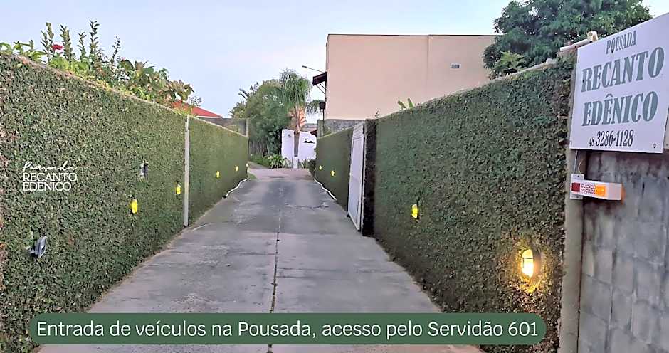 Pousada Recanto Edênico - à beira mar da Praia Ponta do Papagaio, Palhoça SC