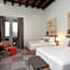 Palacio Provincial San Juan, Curio Collection by Hilton