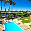 Golden Sails Hotel