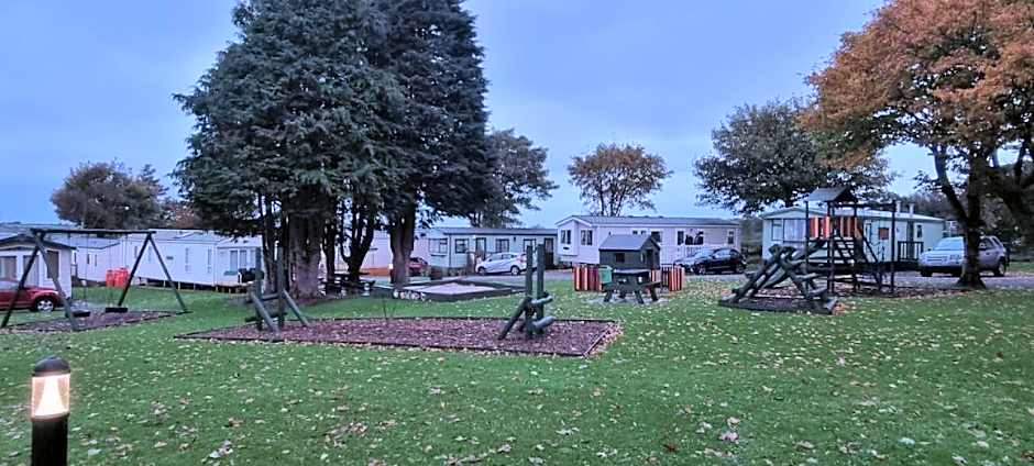 24 The Beeches Caravan Park