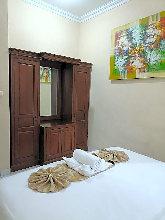 Ngetis Home Stay