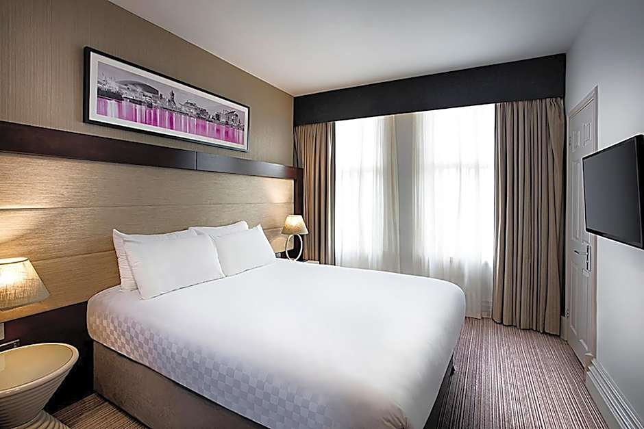 Leonardo Hotel Cardiff