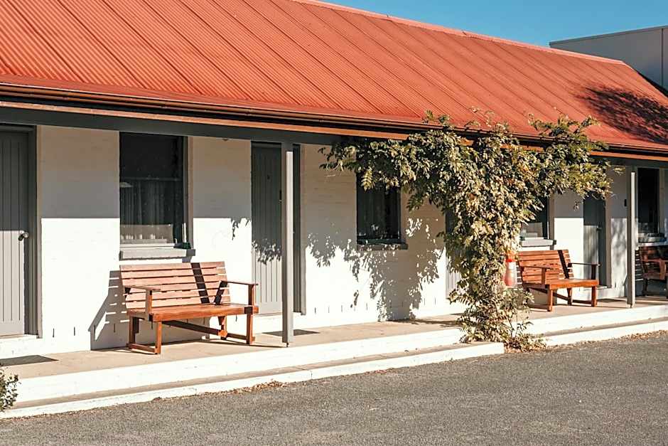 Caledonian Inn - The Stump