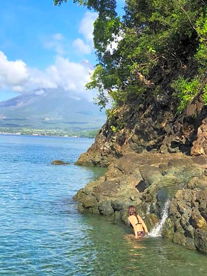 Mirisbiris Garden and Nature Center