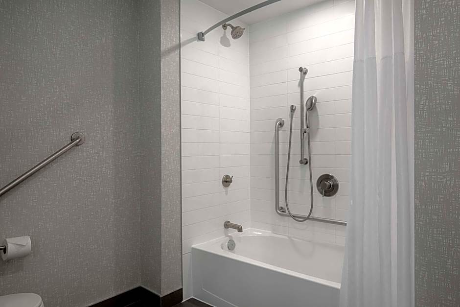 Hampton Inn By Hilton Brampton