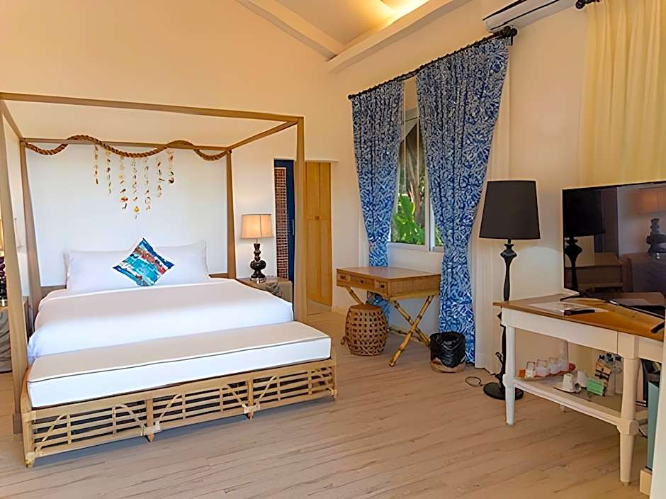 Matabungkay Beach Hotel