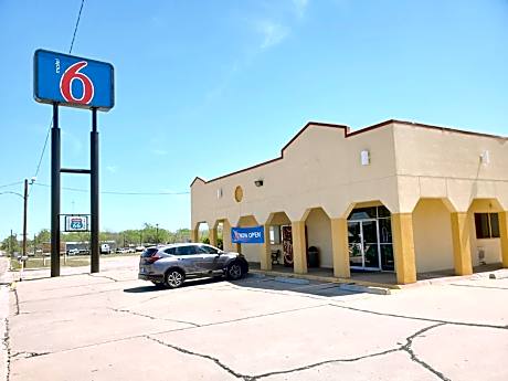 Motel 6 Shamrock TX