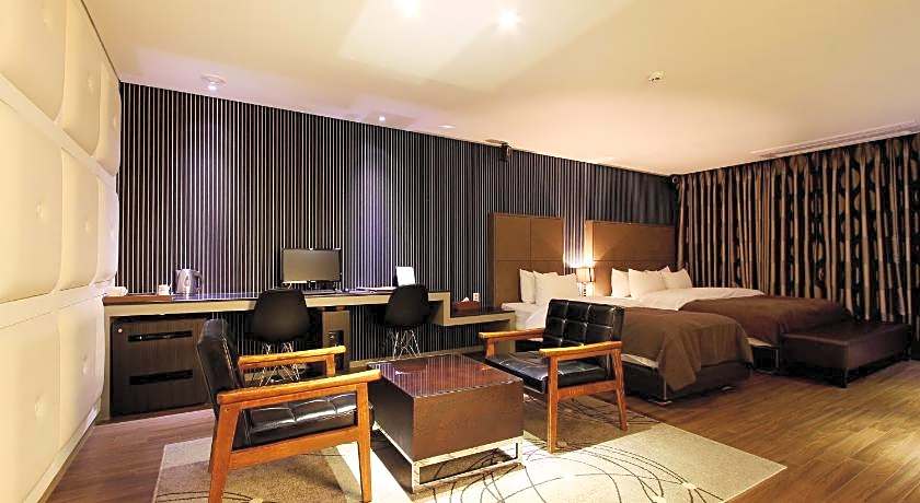 Uijeongbu Latree Hotel