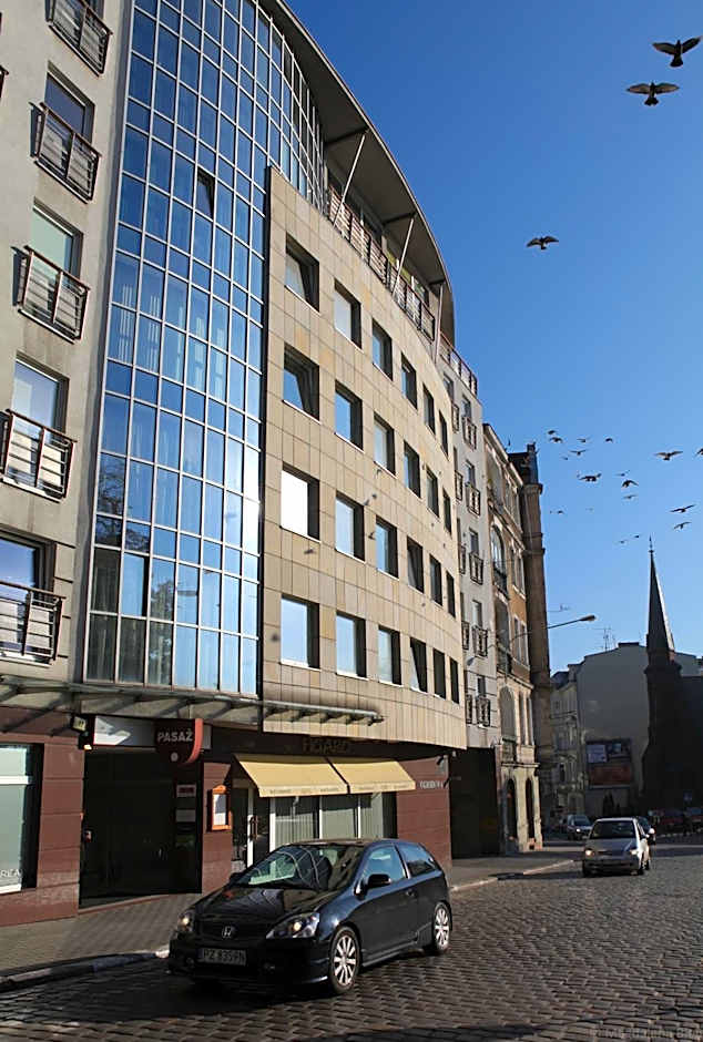 Platinum Apartments Aparthotel