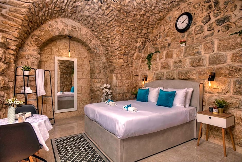 ¿¿¿¿¿ - ¿¿¿¿ ¿¿¿ ¿¿¿¿ ¿¿¿¿¿¿ - Kshatot - Stone Complex in Old Tzfat