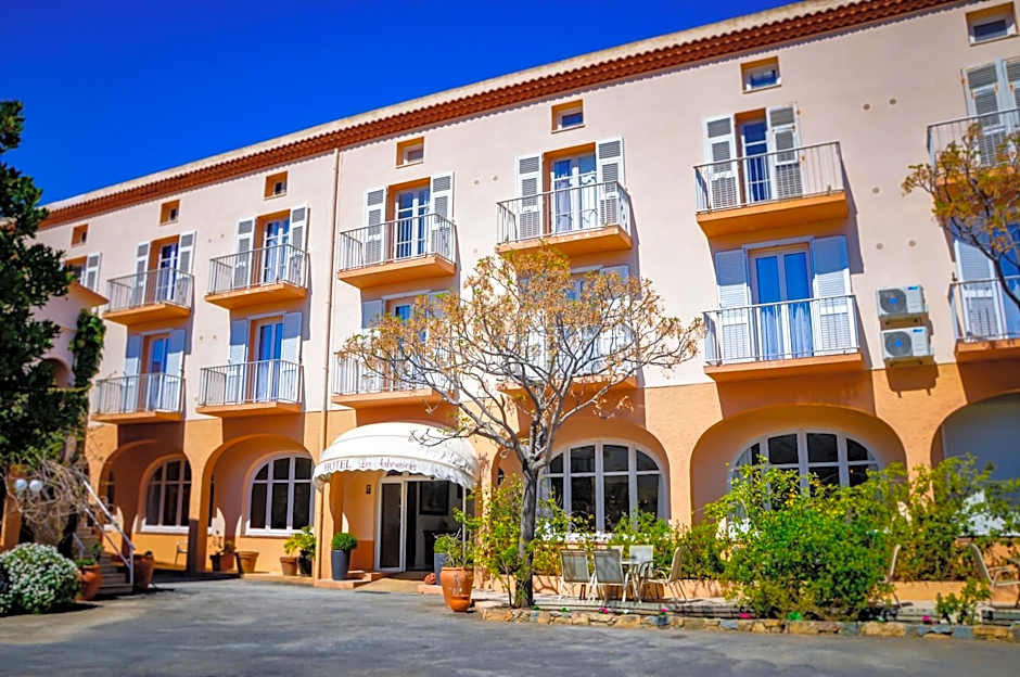 Hôtel les Arbousiers