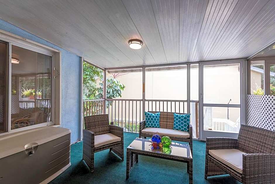 Relaxing Spacious Coastal 3bd Gulfport Paradise