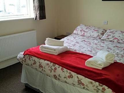 Guest House @ The Bear