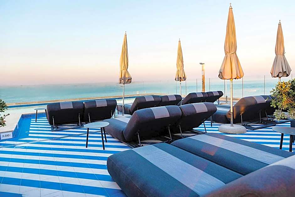 1926 Le Soleil Hotel & Spa