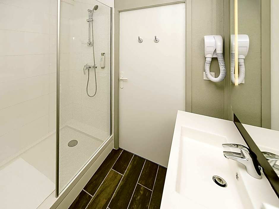 ibis Lyon Est Beynost