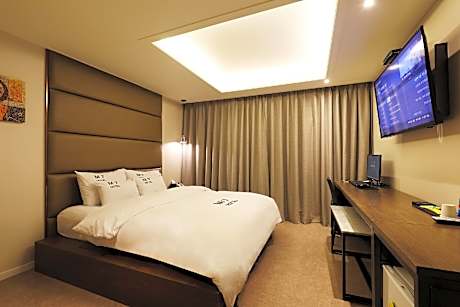 yongin M7 hotel