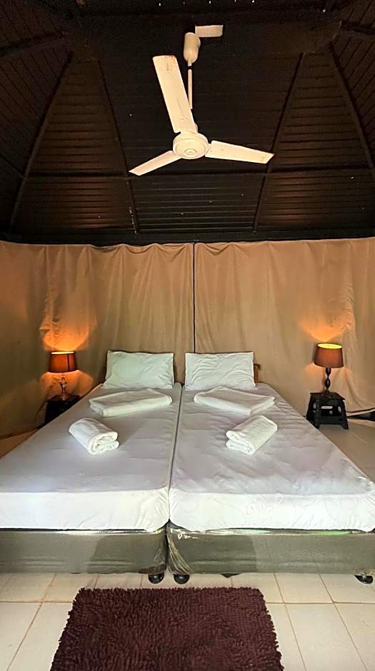 Playa La Caleta Bataan