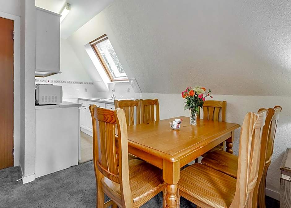 Delny Highland Lodges