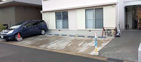Mike's B&B Tokoname
