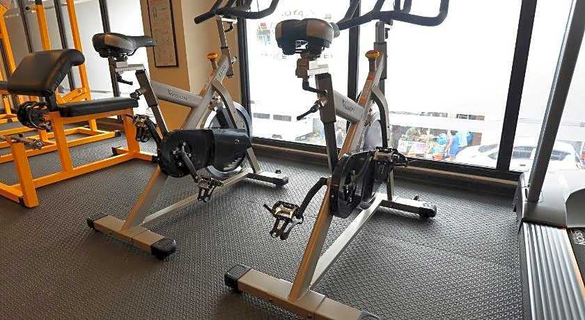 Royal Suites Condotel