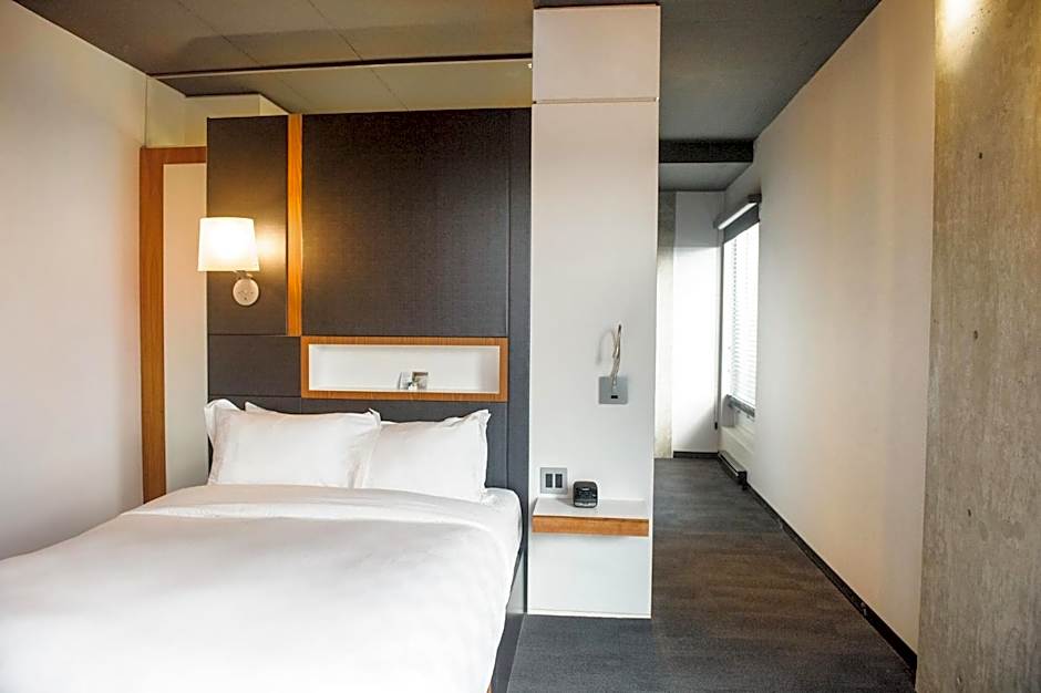 Alt Hotel Quartier Dix30