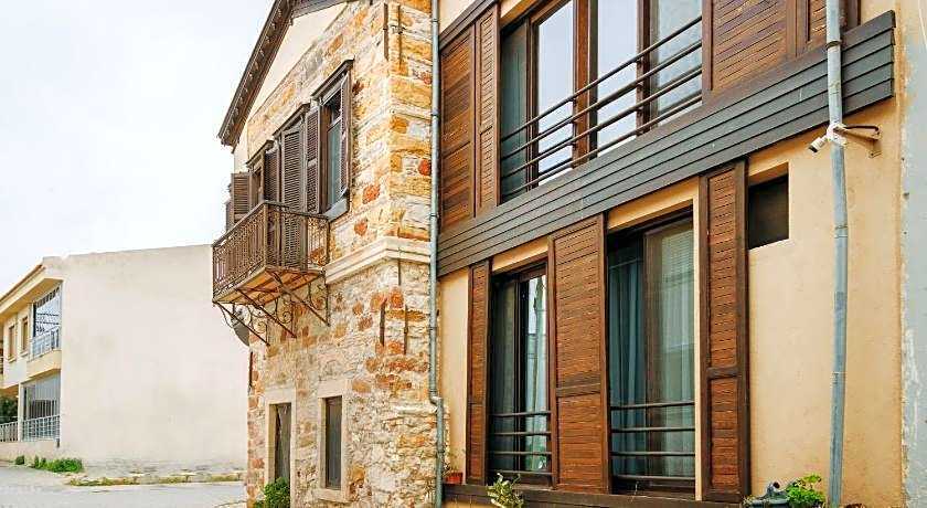 Nill's Stone House Otel