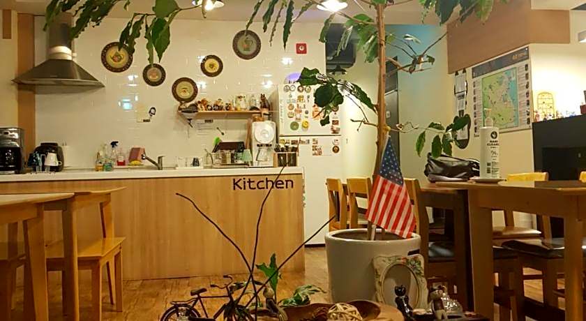 Sokcho And Guest House