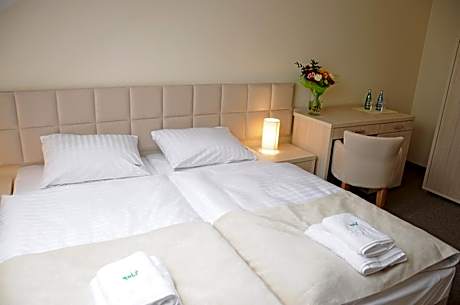 Single Room with Private Bathroom