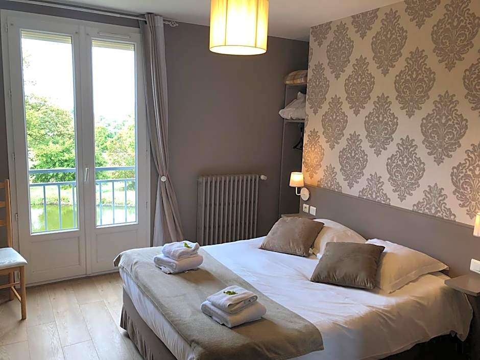 Logis Hôtel Auberge de L'Etang