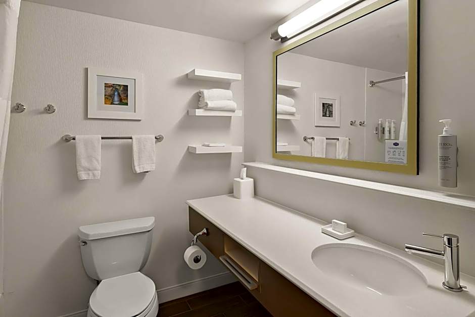 Hampton Inn By Hilton Lancaster