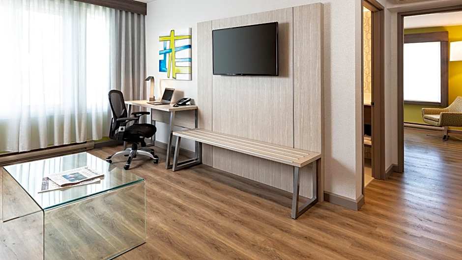 Holiday Inn Express Quebec City-Sainte Foy By IHG