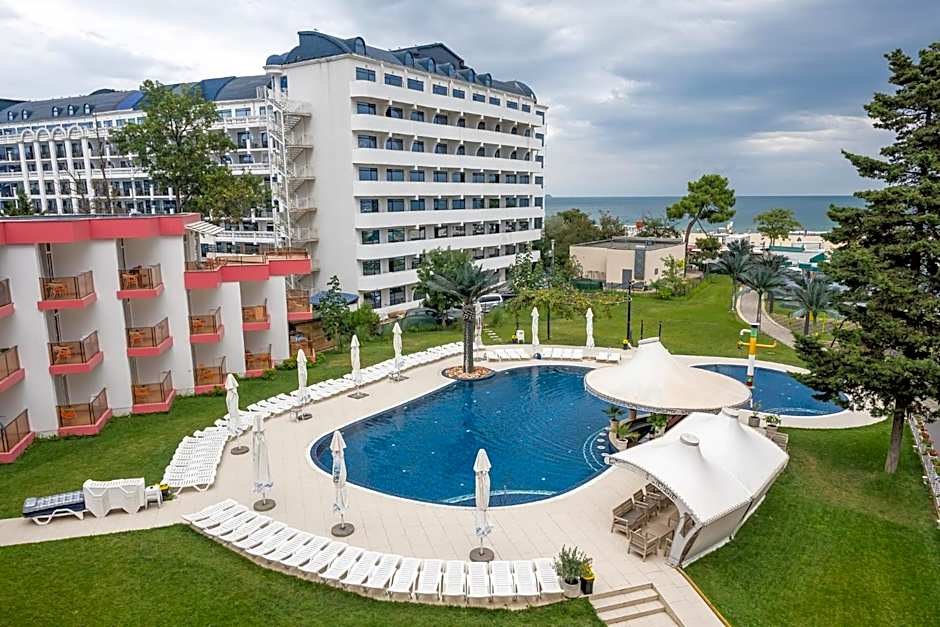 Flamingo Beach Hotel