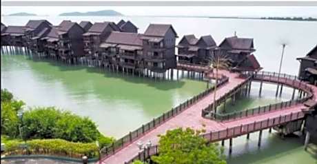 Villa Dalam laut 530